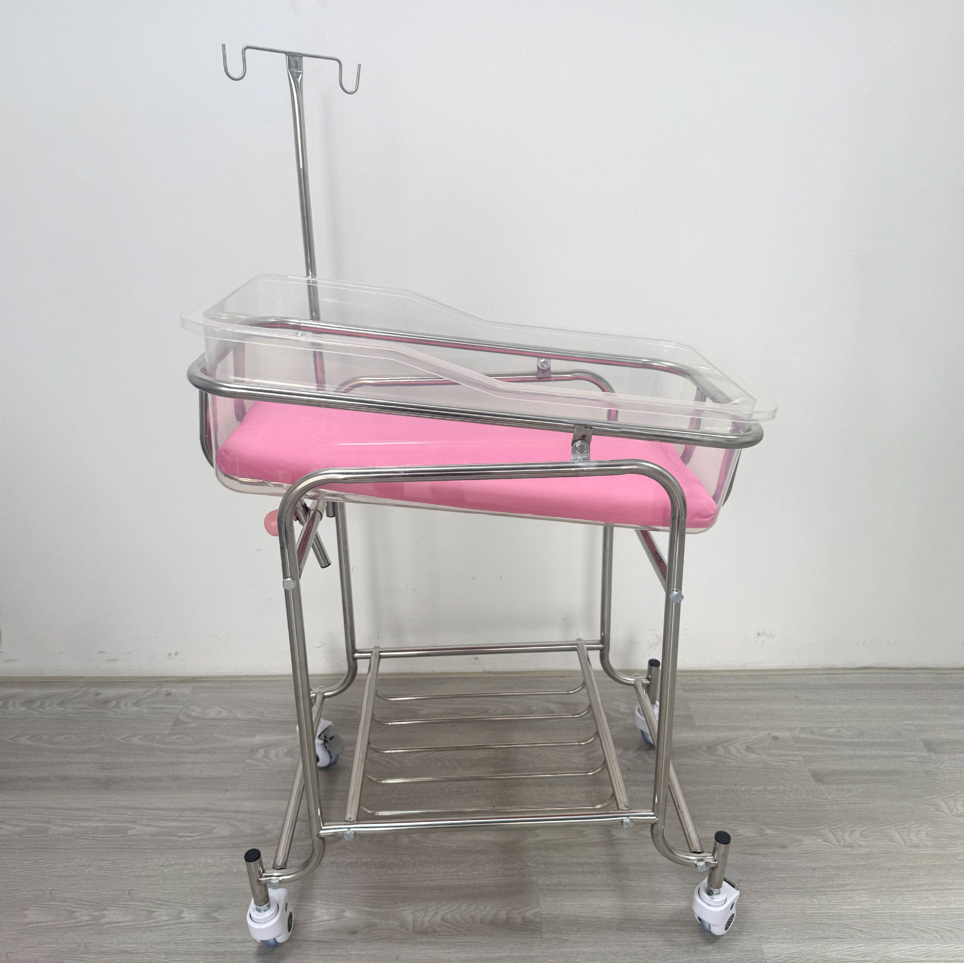 Chariot de bébé en acier inoxy - Baby Nursery Trolley avis et prix